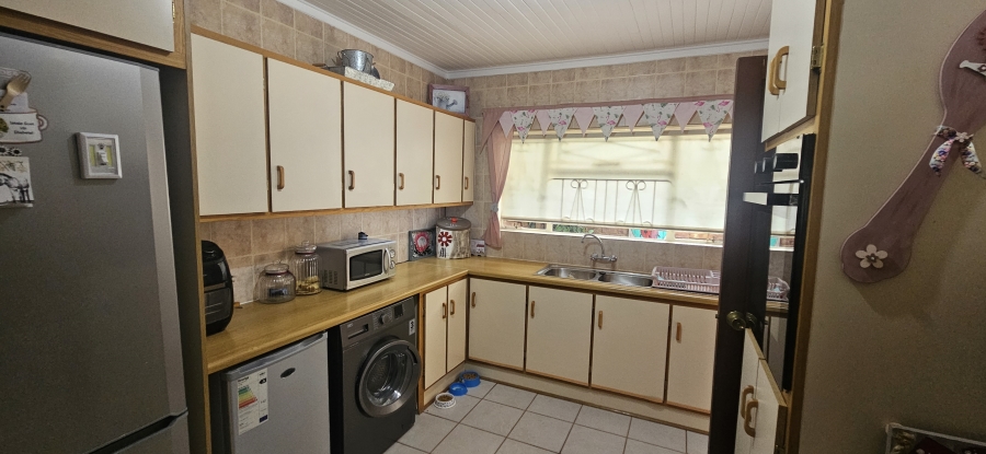 3 Bedroom Property for Sale in Camelot Northern Cape